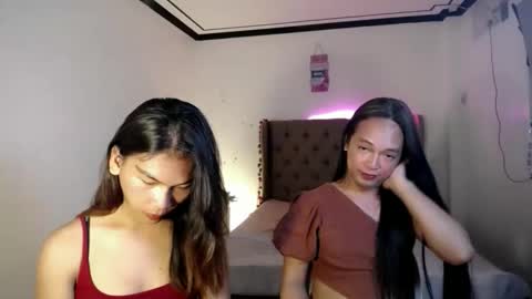 Snapshot of lovely_oliviax chatting on 06/02/26, 05:15 KATE online show from 06/02/26, 05:15