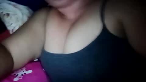 Snapshot of lovely_orchid chatting on 12/11/24, 01:06 lovely_orchid online show from 12/11/24, 01:06