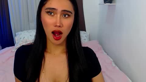 Snapshot of lovely_shan69 chatting on 12/16/25, 05:18 lovely_shan69 online show from 12/16/25, 05:18