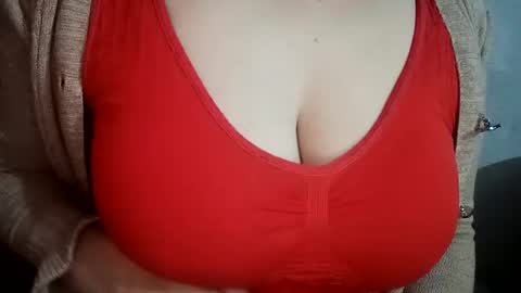 katrina follow me guys online show from 02/04/25, 03:22