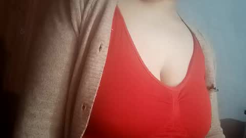 katrina follow me guys online show from 02/10/25, 01:24