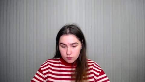 Snapshot of lovelyangel_xx chatting on 12/09/24, 10:54 lovelyangel_xx online show from 12/09/24, 10:54