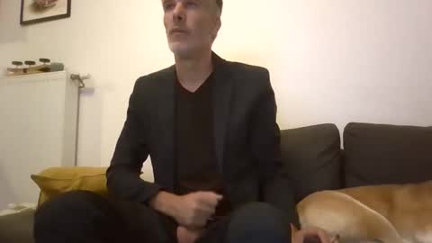 Snapshot of lovelybigcockgentleman chatting on 09/09/25, 03:39 Max online show from 09/09/25, 03:39