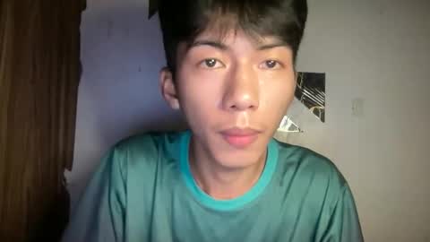 Snapshot of lovelyboy_jm chatting on 05/08/26, 01:44 lovelyboy_jm online show from 05/08/26, 01:44