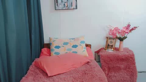 Snapshot of lovelydollsandra chatting on 01/28/25, 11:17 lovelydollsandra online show from 01/28/25, 11:17
