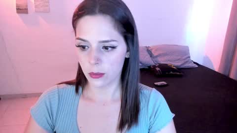 lovely   online show from 01/28/25, 08:15