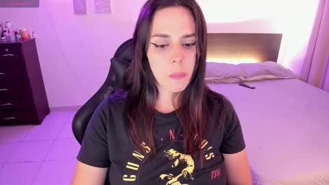 lovely   online show from 03/30/26, 07:37