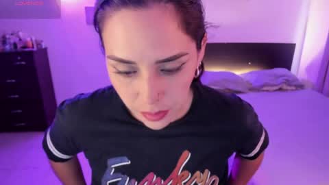 lovely   online show from 04/12/26, 05:40