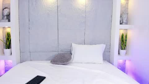 Lovely online show from 03/30/26, 05:03