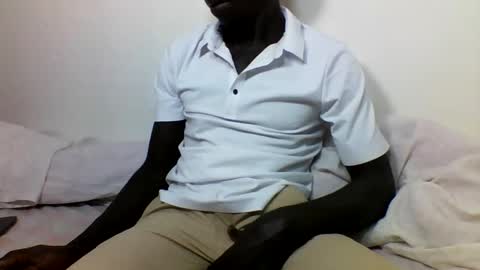 Snapshot of lovelyfeetboy chatting on 04/15/26, 02:57 lovelyfeetboy online show from 04/15/26, 02:57