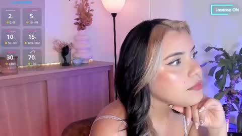 Valerie online show from 06/18/26, 02:12