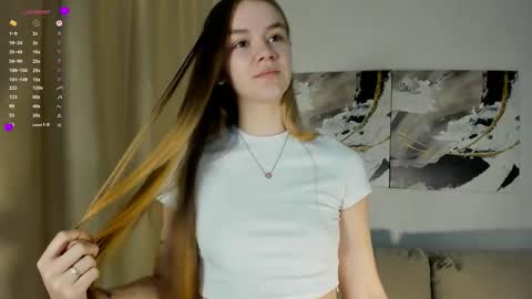 lovelygracee online show from 09/08/25, 04:17