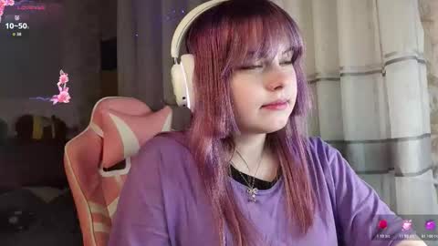 Snapshot of lovelykristii chatting on 03/04/26, 09:43 hristie online show from 03/04/26, 09:43