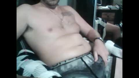 LovelyLaur online show from 01/14/26, 01:11