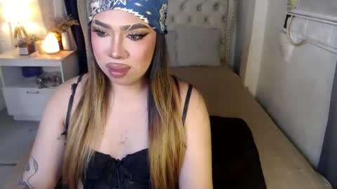 Rebeca online show from 01/27/25, 06:31