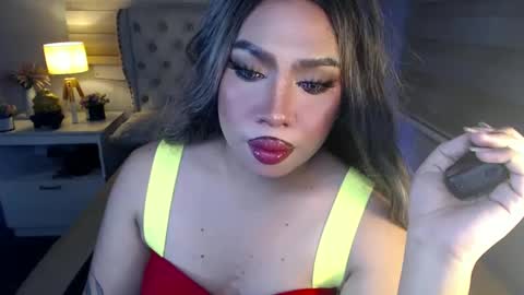 Rebeca online show from 02/13/25, 09:17