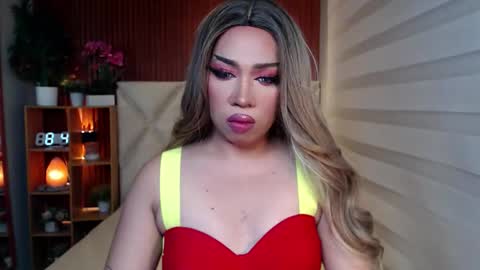 Rebeca online show from 10/06/25, 03:42