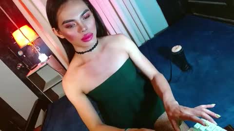 lovelymiss_shyna11 online show from 02/27/25, 03:36