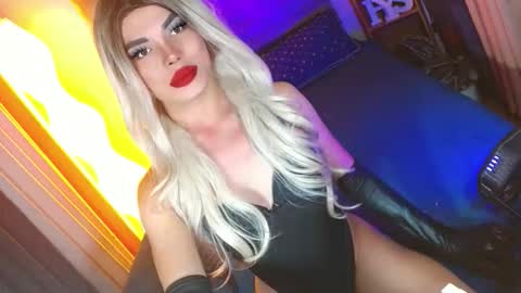 lovelymiss_shyna11 online show from 02/22/26, 09:52