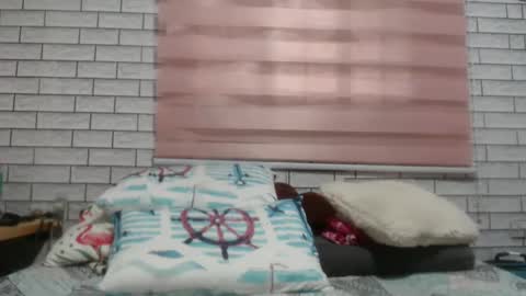 Snapshot of lovelyquey chatting on 12/20/24, 07:55 Angelquey online show from 12/20/24, 07:55