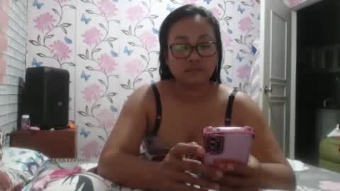 Snapshot of lovelyquey chatting on 01/17/25, 02:08 Angelquey online show from 01/17/25, 02:08