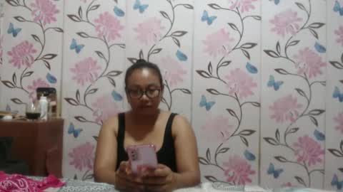 Snapshot of lovelyquey chatting on 02/10/25, 09:04 Angelquey online show from 02/10/25, 09:04