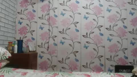 Snapshot of lovelyquey chatting on 02/22/25, 08:53 Angelquey online show from 02/22/25, 08:53