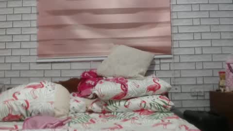 Snapshot of lovelyquey chatting on 02/26/25, 07:38 Angelquey online show from 02/26/25, 07:38