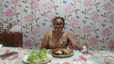 Snapshot of lovelyquey chatting on 03/09/25, 03:01 Angelquey online show from 03/09/25, 03:01