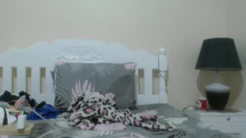 Snapshot of lovelyquey chatting on 09/20/25, 08:21 Angelquey online show from 09/20/25, 08:21