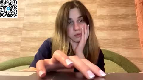 Snapshot of lovelysilk_63 chatting on 03/16/26, 08:46 ELA online show from 03/16/26, 08:46