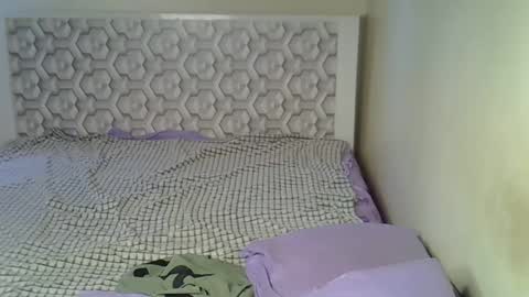 lovelytin online show from 02/04/26, 09:59