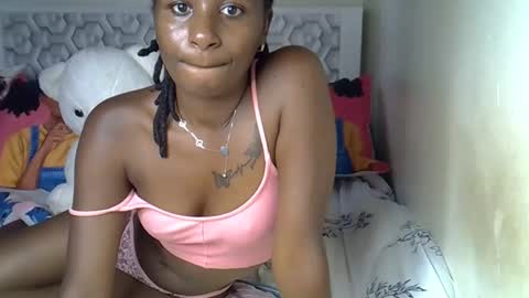 lovelytin online show from 02/25/26, 11:53