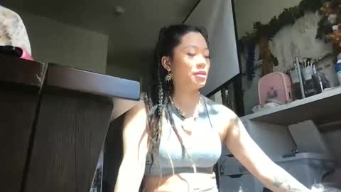 lovelyxmacii online show from 03/15/26, 07:42