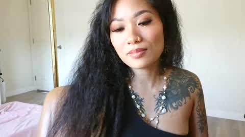 lovelyxmacii online show from 06/14/26, 12:19