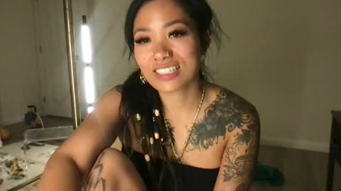 lovelyxmacii online show from 07/02/26, 04:18
