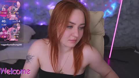 Snapshot of lovelyybell chatting on 02/19/25, 10:12 B E L L online show from 02/19/25, 10:12