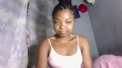 lovemarie08 online show from 04/14/26, 01:11