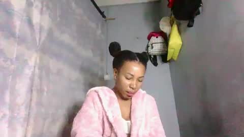 lovemarie08 online show from 04/21/26, 05:50