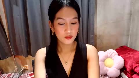 Snapshot of loveme_fiona chatting on 10/16/25, 11:17 loveme_fiona online show from 10/16/25, 11:17