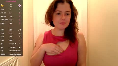 Snapshot of lovemesomemoree chatting on 01/21/25, 04:10 Connie online show from 01/21/25, 04:10