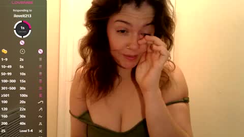 Snapshot of lovemesomemoree chatting on 01/24/25, 12:20 Connie online show from 01/24/25, 12:20