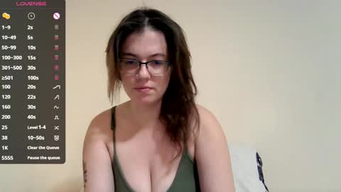 Snapshot of lovemesomemoree chatting on 01/31/25, 07:29 Connie online show from 01/31/25, 07:29