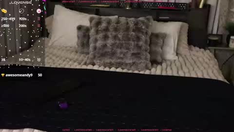 Scarlett online show from 01/26/25, 01:41