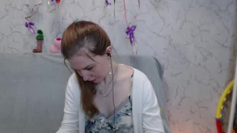 Mary Love online show from 04/18/26, 04:22