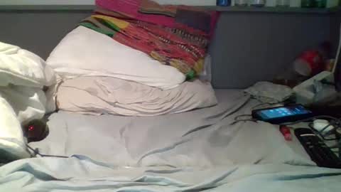 Snapshot of loveporno14 chatting on 09/11/25, 03:39 loveporno14 online show from 09/11/25, 03:39