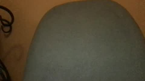 Snapshot of lovepussy1982 chatting on 06/14/26, 06:15 lovepussy1982 online show from 06/14/26, 06:15