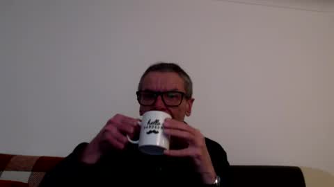 Snapshot of lovepvclate40s chatting on 01/01/25, 03:35 lovepvcearly50s online show from 01/01/25, 03:35