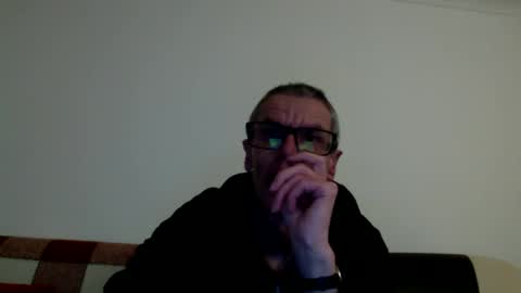 Snapshot of lovepvclate40s chatting on 11/17/25, 08:03 lovepvcearly50s online show from 11/17/25, 08:03