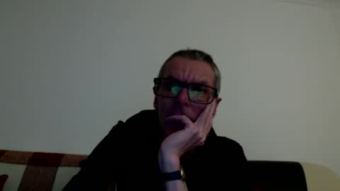 Snapshot of lovepvclate40s chatting on 11/23/25, 07:24 lovepvcearly50s online show from 11/23/25, 07:24